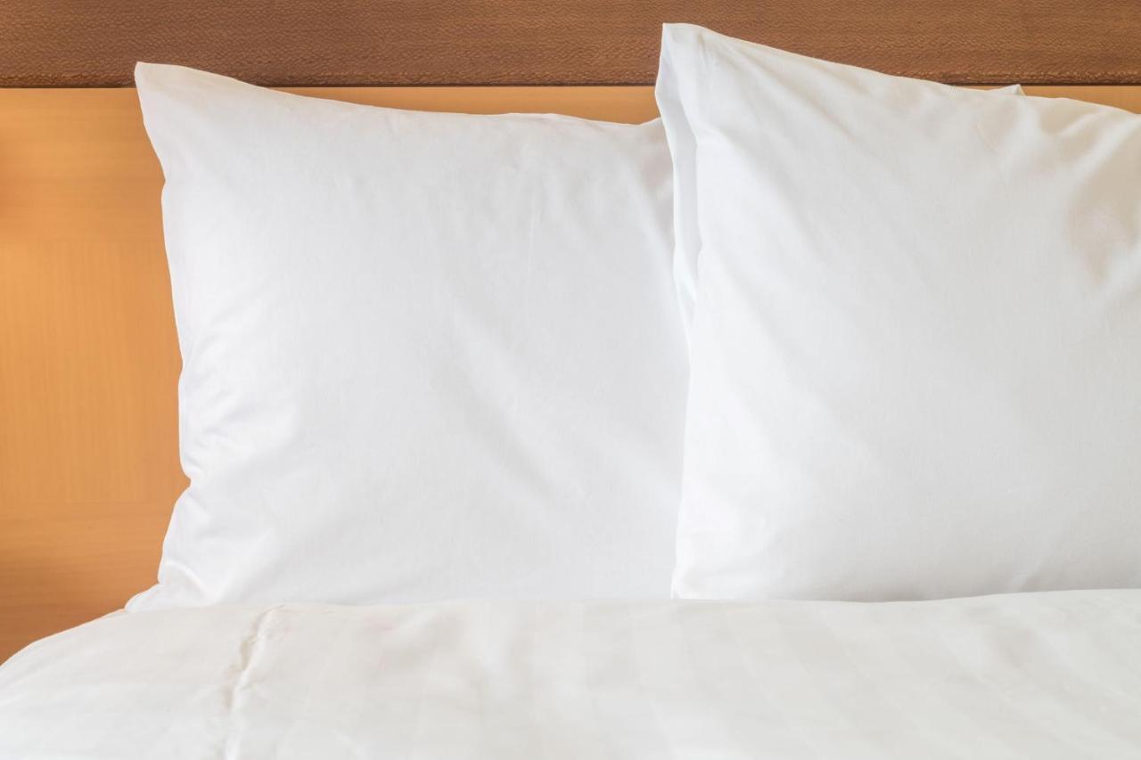 Holiday Inn Express & Suites Logan, An Ihg Hotel Rom bilde